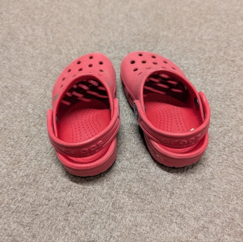 CROCS Child Kids Size 6 Boys Girls Toddler Red Sandals